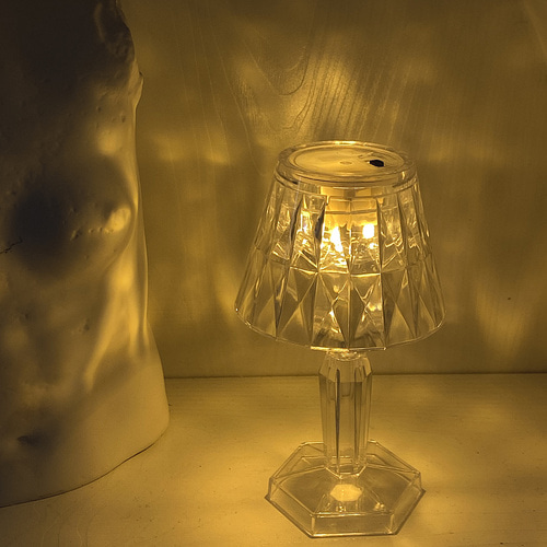 탁상 조명 북유럽풍 심플한 크리스탈 다이아몬드 램프 장식 LED