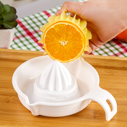 수동 과일 착즙기 과일 즙을 짜서 일본 오렌지 장치 Sanada. 짜-524367