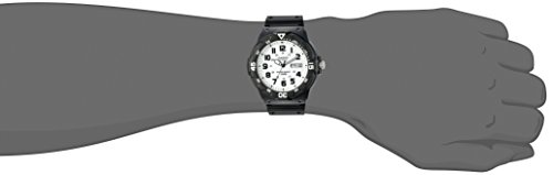 카시오 손목시계 남성용 스포츠 쿼츠 시계 , 블랙, 18 (모델 - MRW200H-7BV) 미국출고 -564440