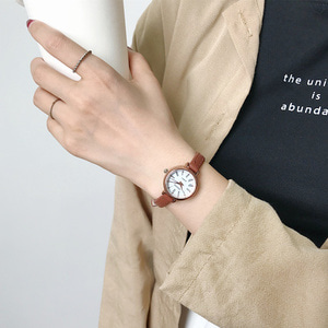 여성 가죽 밴드 손목시계 스타일의 여성용 시계는 정교한 빈티지 작은 다이얼-502957