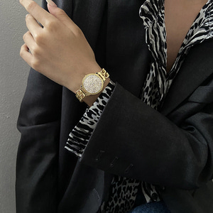여성손목시계 여자시계 가벼운 체인의 패션손목 시계 체인 여 인스타 소심한 디자인 -543527