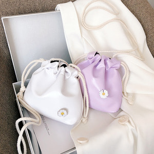 여성가방 미니 버킷백 가방 작은 가방 봄여름 트렌드 스타일링 가방
